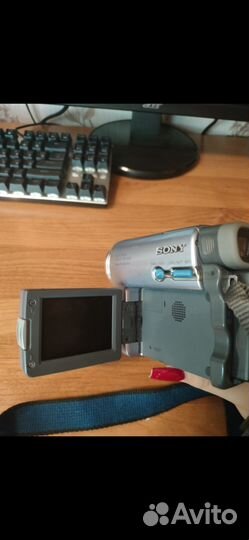 Видеокамера sony carl zeiss