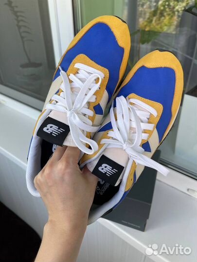 New Balance 237