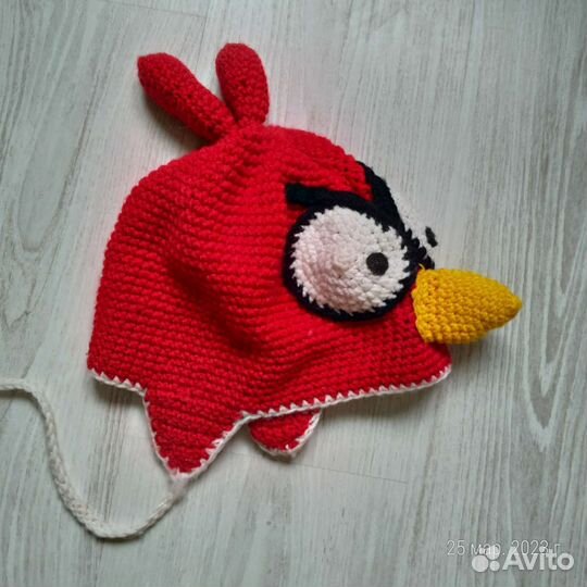 Шапка связанная,на подкладе