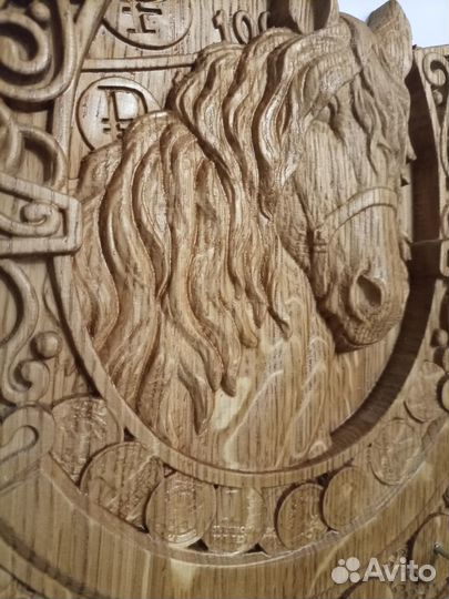 87 Ключница настенная Лошадь в подкове 21,5 на 26