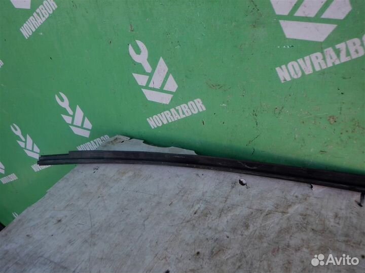 Молдинг лобового стекла Рено Кенгу Кангу