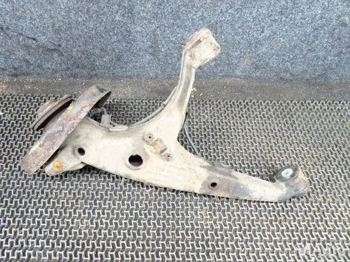 Рычаг задний правый Volkswagen Transporter T5 2005