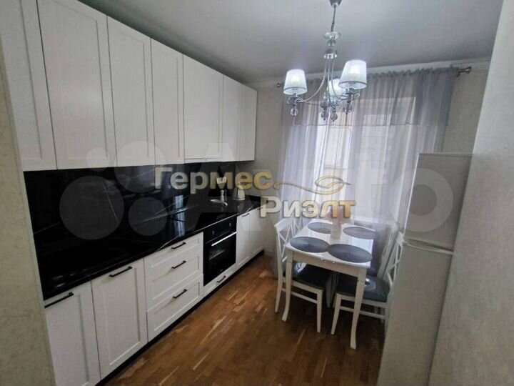 2-к. квартира, 59 м², 4/9 эт.