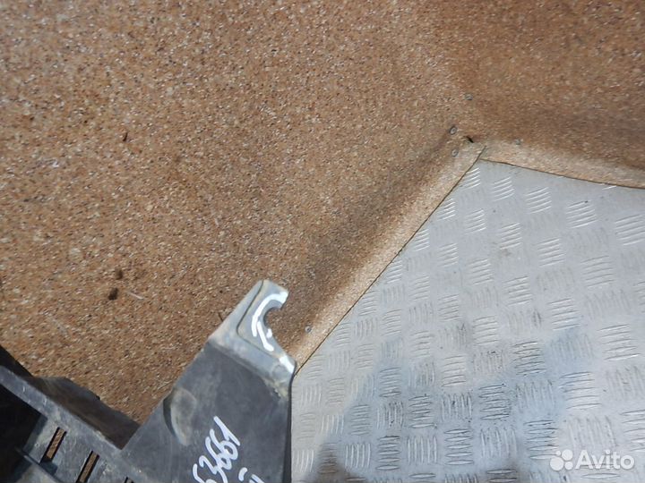 Корпус блока предохранителей, Ford (Форд) -focus 3