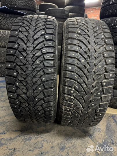 Pirelli Formula Ice 215/50 R17