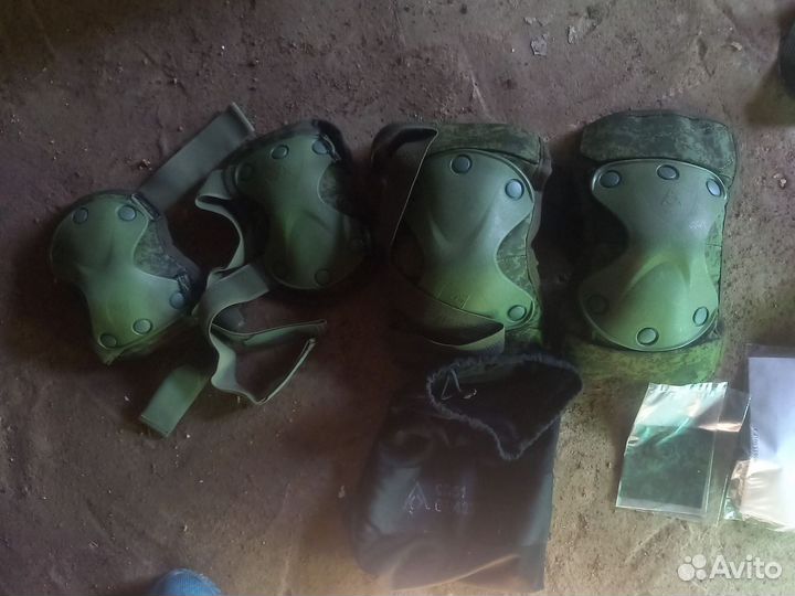 Наколенники ратник новые