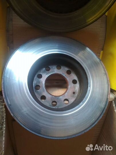 Комплект передних тормозов VAG 288 мм