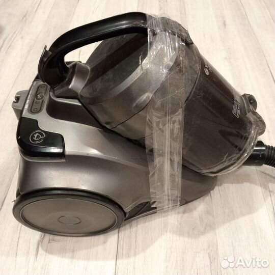 Пылесос Vitek рабочий