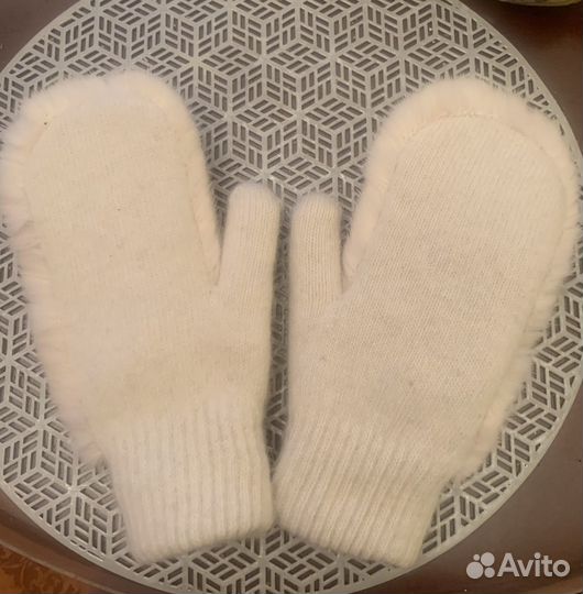 Варежки с норкой