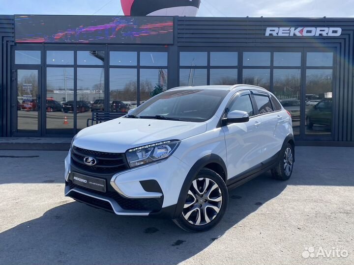 LADA XRAY Cross 1.8 МТ, 2019, 60 384 км