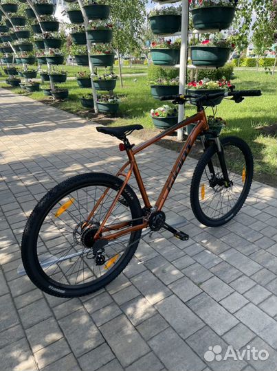 Горный велосипед giant