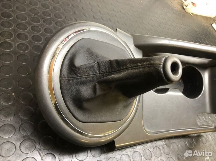 Накладка центральной консоли Kia Sportage 3