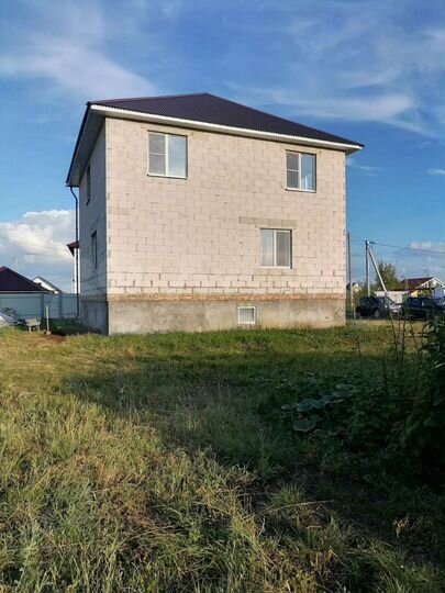Дом 252 м² на участке 14 сот.