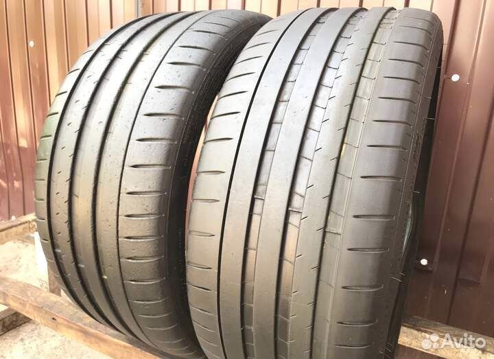 Michelin Pilot Super Sport 235/35 R20