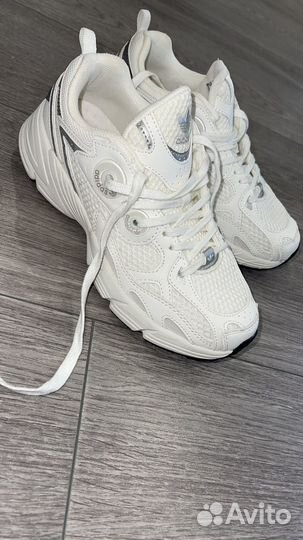 Кроссовки женские adidas