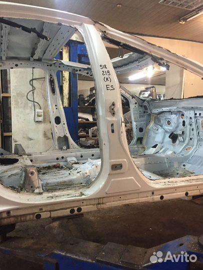 Порог с центральной стойкой правый (Lexus ES)