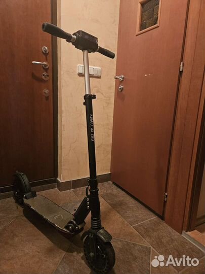 Самокат взрослый электрический бу