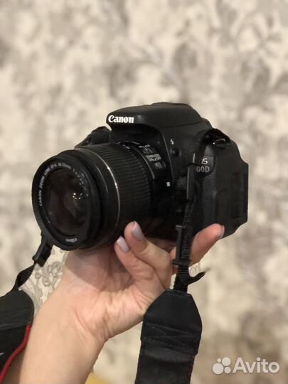 Фотоаппарат Canon EOS 600d