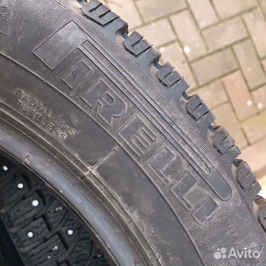Pirelli Winter Carving Edge 225/55 R18 102T