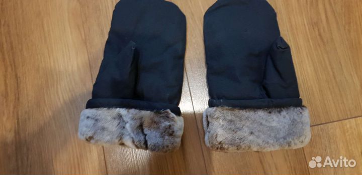 Рукавицы меховые новые