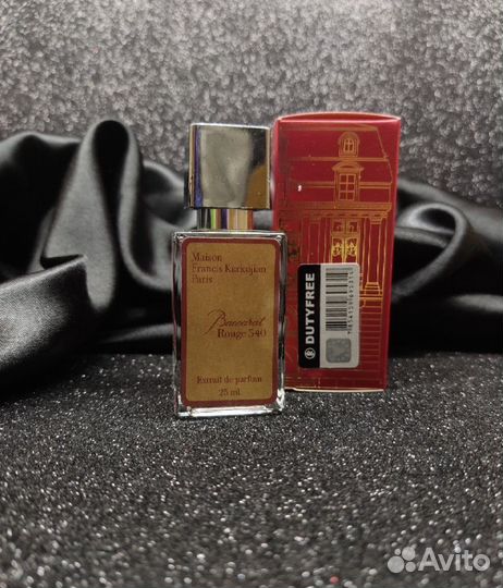 Baccarat Rouge 540 Extrait De Parfum унисекс