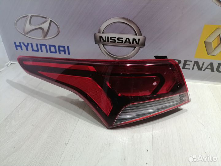 Фонарь задний Hyundai solaris 2 Лев