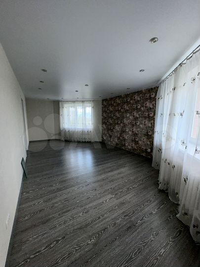 2-к. квартира, 68 м², 5/10 эт.