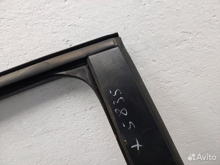 Дверь боковая правая задняя Ford Focus 2