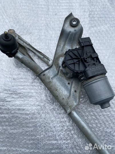 Трапеция стеклоочистителя Renault Logan 1