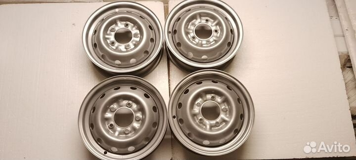 Стандартные штампованные диски r 16 ваз 2121