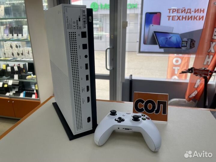 Игровая приставка Xbox One S 1TB (Солнечный)