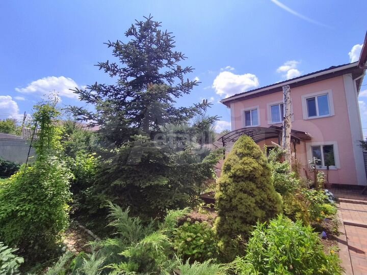 Дом 114,7 м² на участке 7,1 сот.