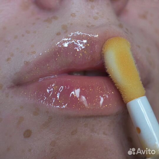 Clarins масло- блеск для губ 07 Honey glam