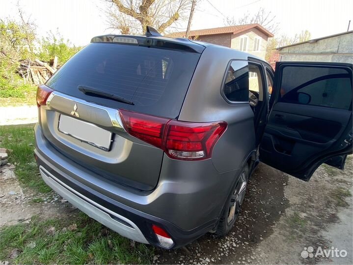 Mitsubishi Outlander 2.0 CVT, 2020, 44 000 км