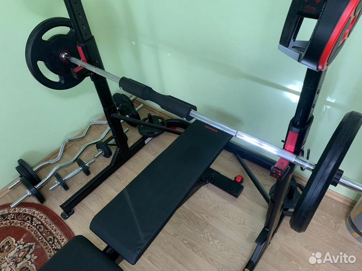 Домашний спорт зал - Скамья для жима со стойками и