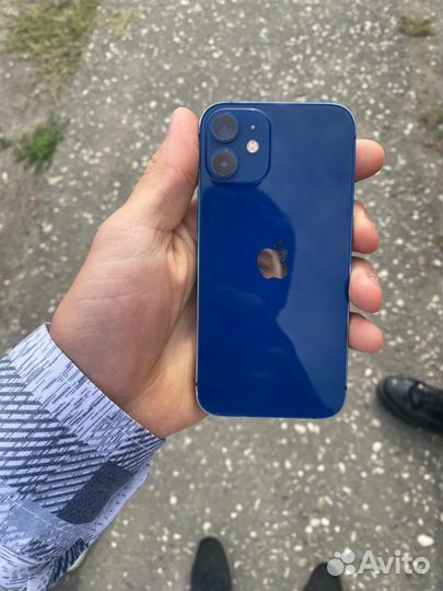 iPhone 12 mini, 64 ГБ