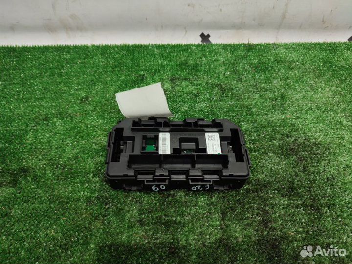 Блок предохранителей Bmw 116I F20 N13B16A 2012