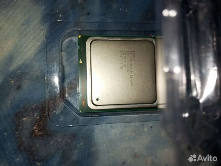 Процессор xeon2689