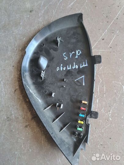 Накладка торпеды на Cadillac bls