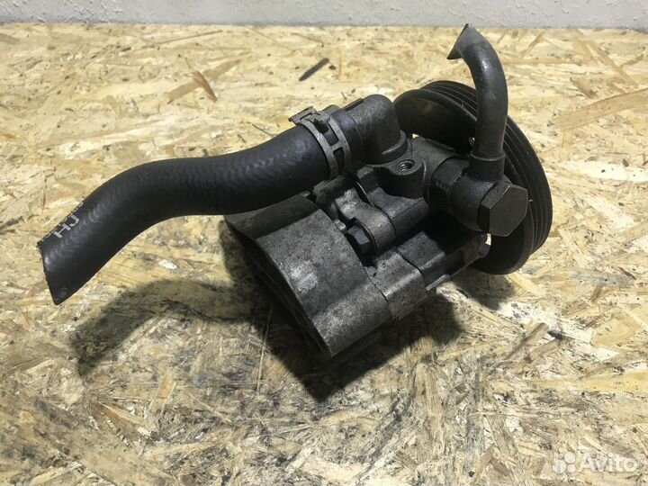 Насос гур Opel Insignia 1.8B a18xer a16xer 1.6