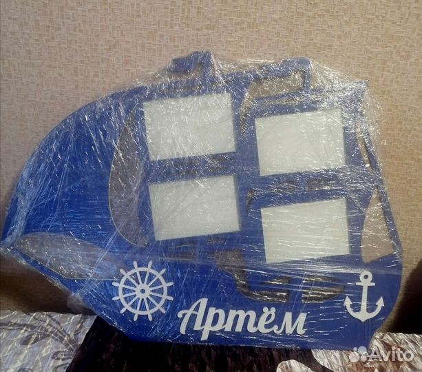 Рамка для фотографий большая и поменьше