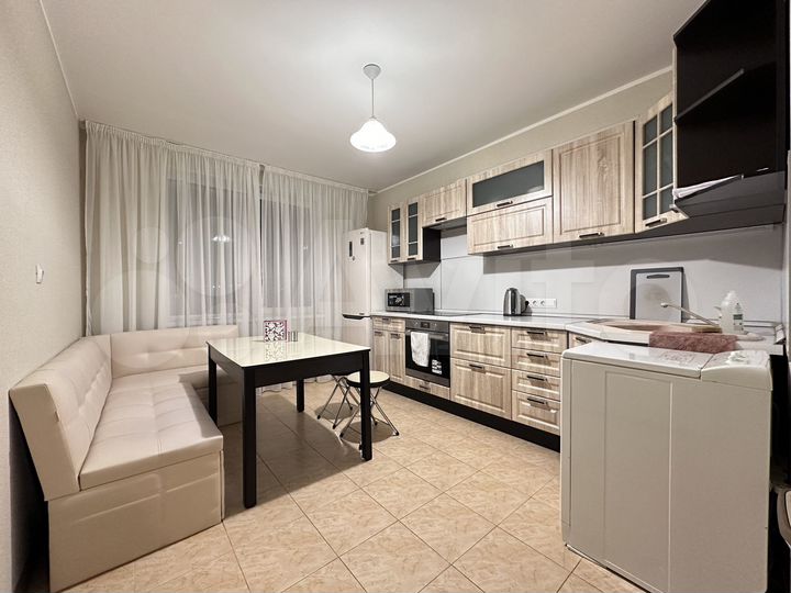 2-к. квартира, 50 м², 18/22 эт.