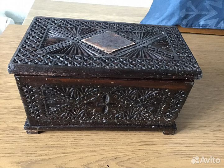 Шкатулка деревянная старинная