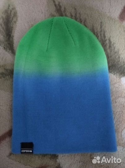 Шапка женская бинни