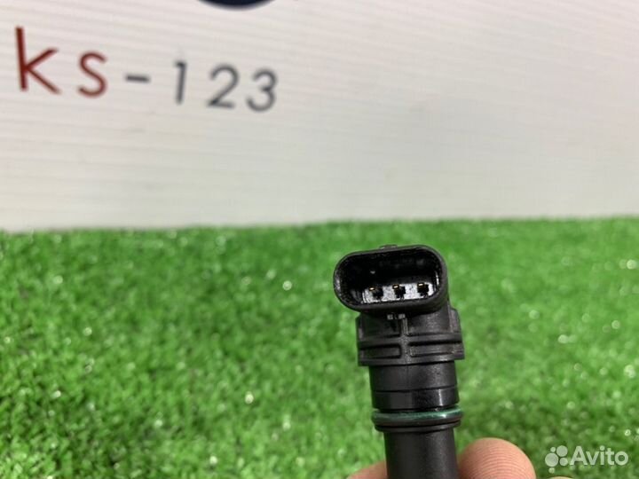 Датчик положения распредвала Audi A5 8T cala 2008