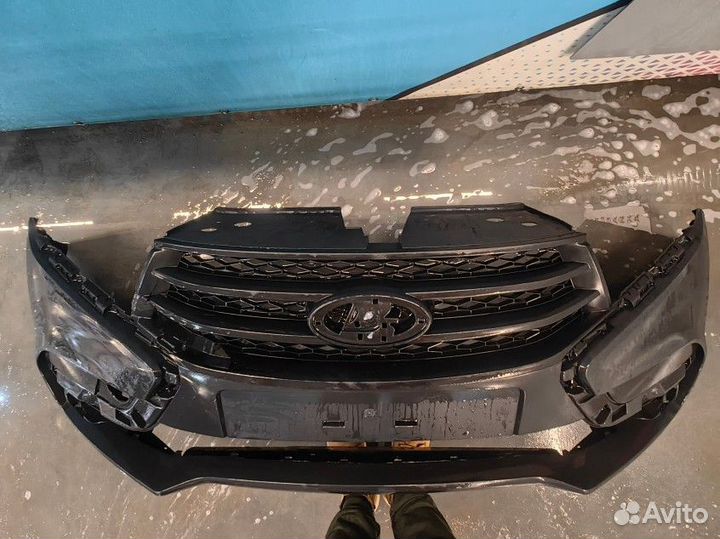 Передний бампер LADA X-ray