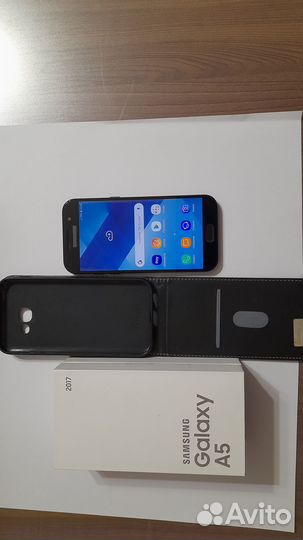 Samsung Galaxy A5 (2017) SM-A520F/DS, 3/32 ГБ