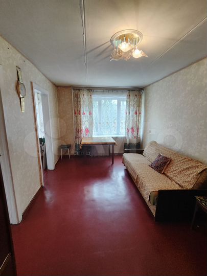 4-к. квартира, 63 м², 2/5 эт.