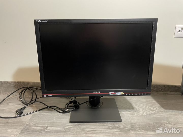 Монитор Asus 24.1