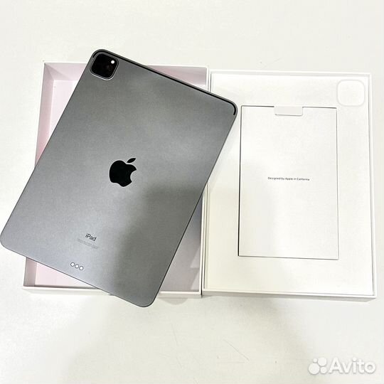 iPad PRO 11 3 поколение M1 128 гб Space Gray